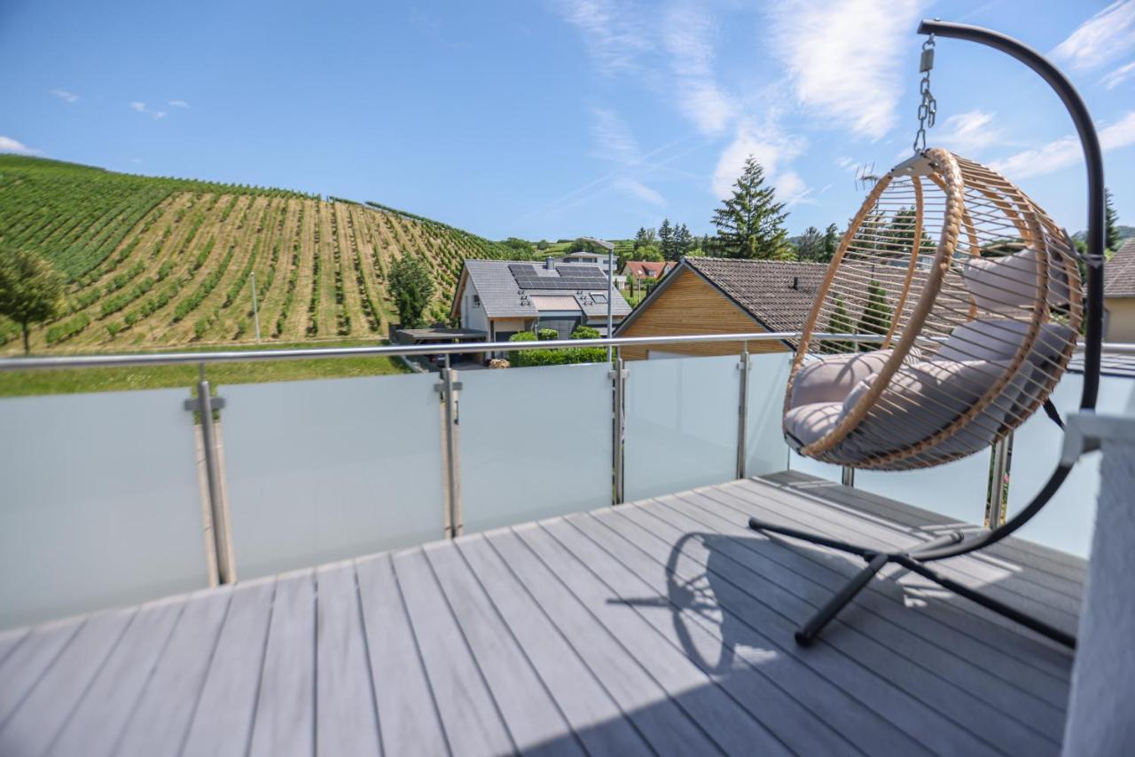 Penthouse-Wohnung I 100 Qm I Blick Auf Die Weinreben I Nespresso I Emma Matratzen Auggen Exteriör bild